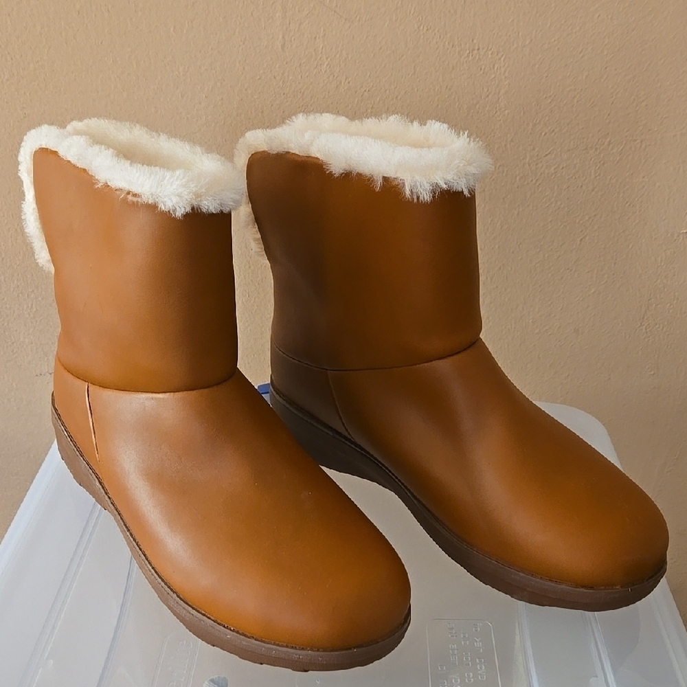 Fitflop Brown Winter Boots Size 11